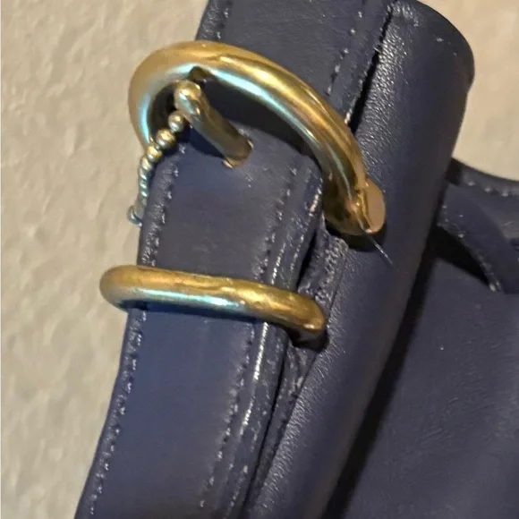 Vintage Coach Equestrian Navy Leather Drawstring Bucket Bag - Picture 5 of 9